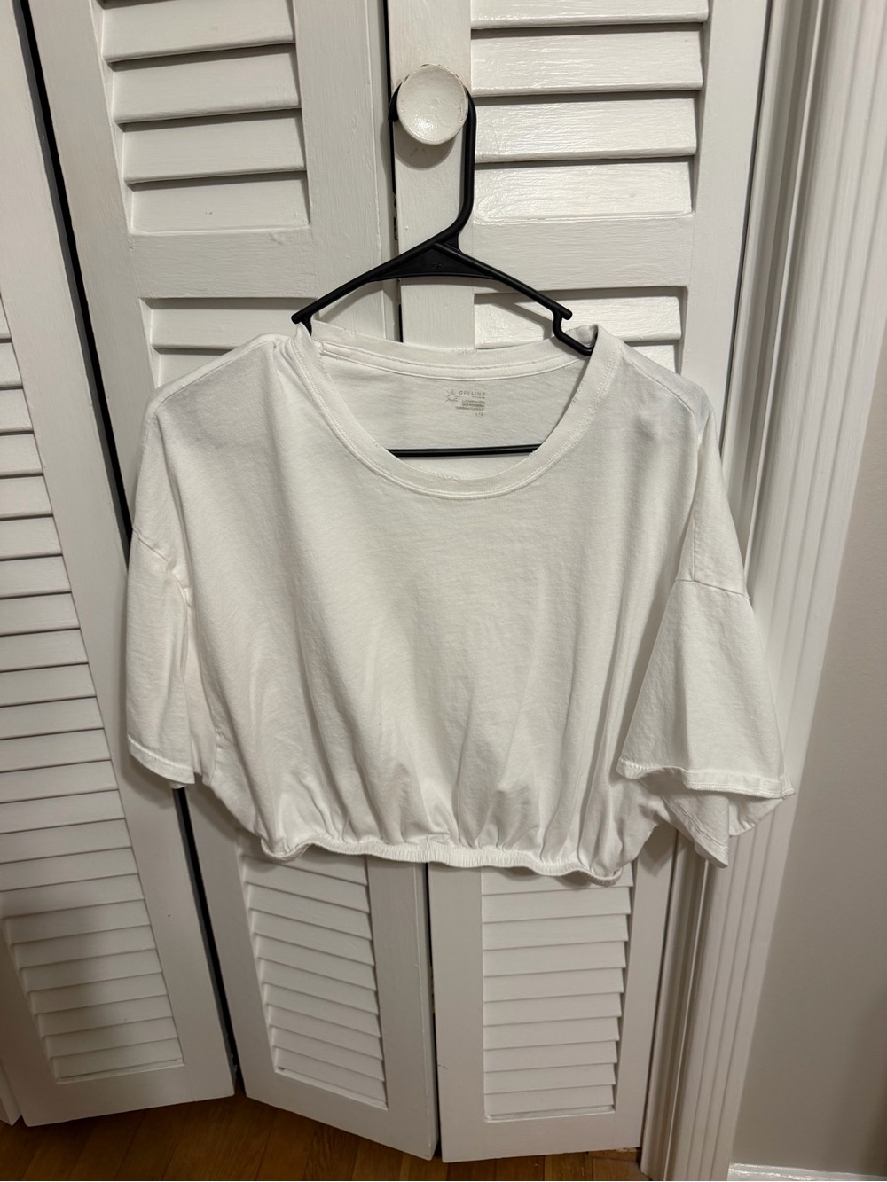 Aerie Offline Women's White Athletic Tee